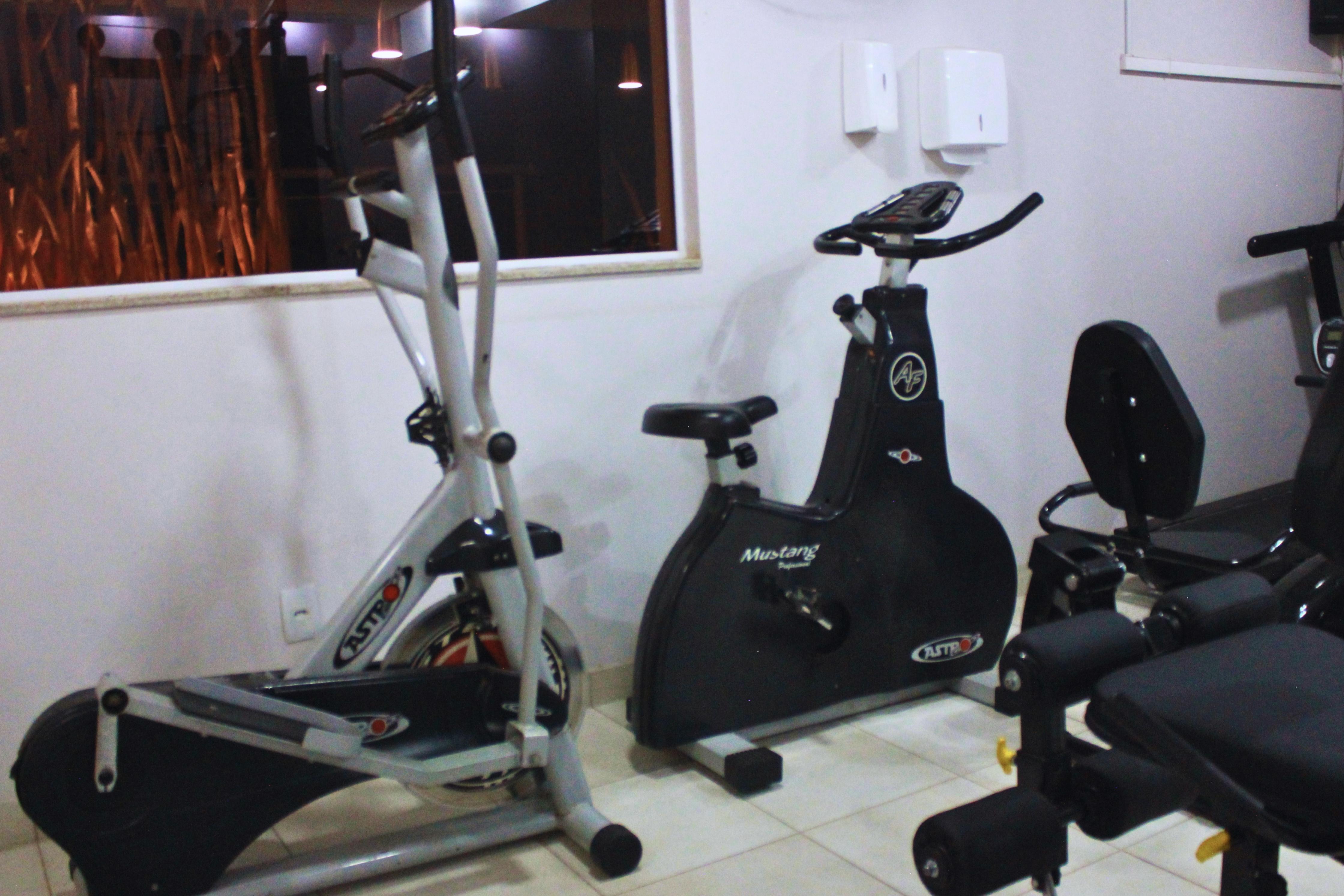 Gontijo Inn Hotel Itajubá Exteriér fotografie Elliptical trainer (left)