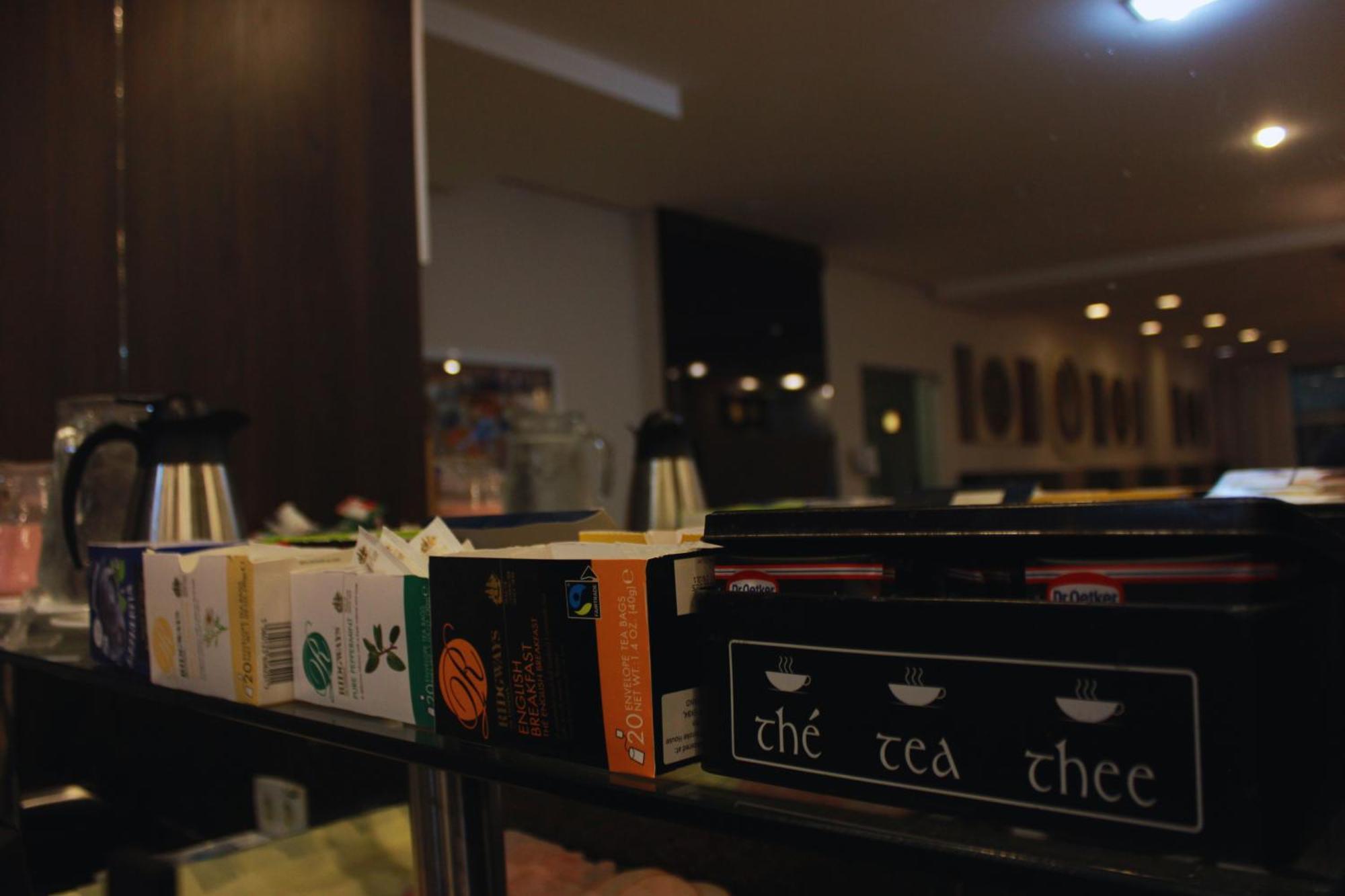 Gontijo Inn Hotel Itajubá Exteriér fotografie Tea shop in Paris