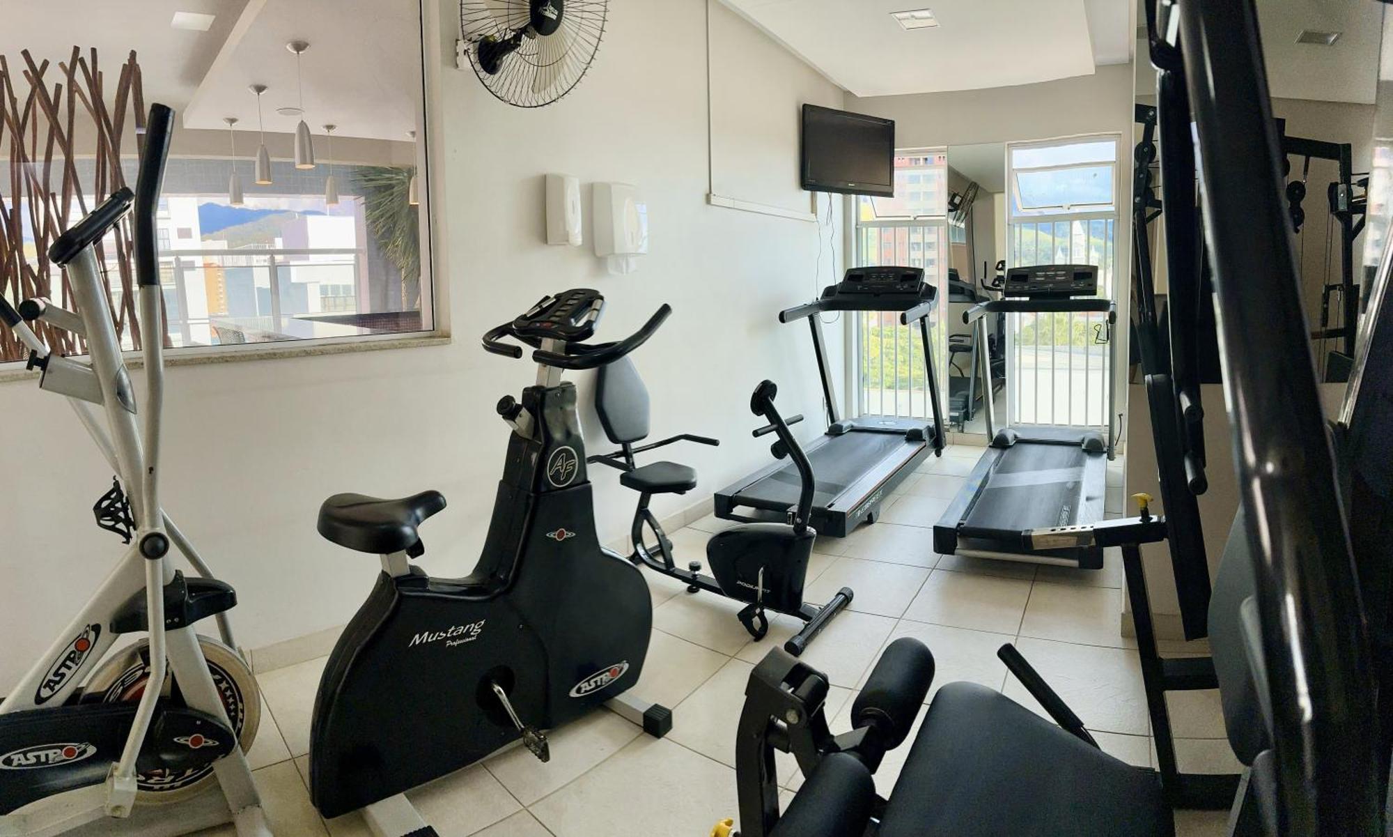 Gontijo Inn Hotel Itajubá Exteriér fotografie A gym in a hotel